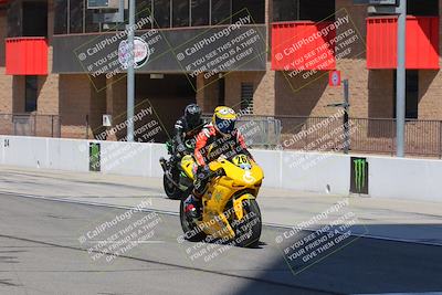 media/Aug-27-2022-Fastrack Riders (Sat) [[c588535105]]/Level 2/Session 1 Start Finish/